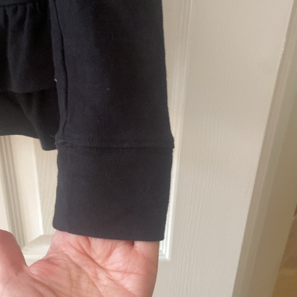 LOFT Black Ruffle Hem top - Picture 4 of 6